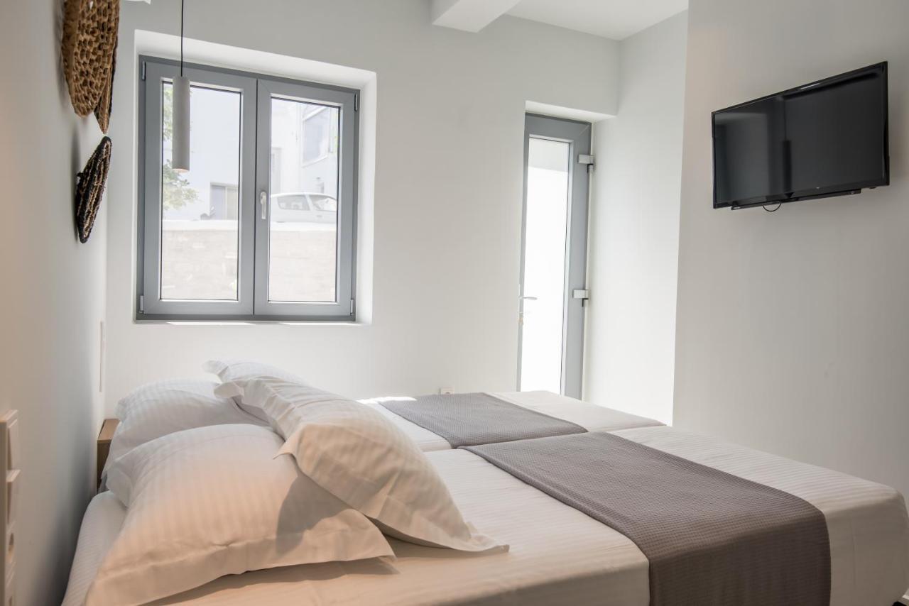 Riviere Residence Paros Náousa Exteriör bild